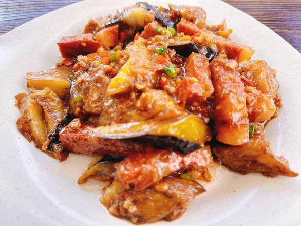 Stir Fried Eggplant with Roasted Pork 茄子炒燒肉